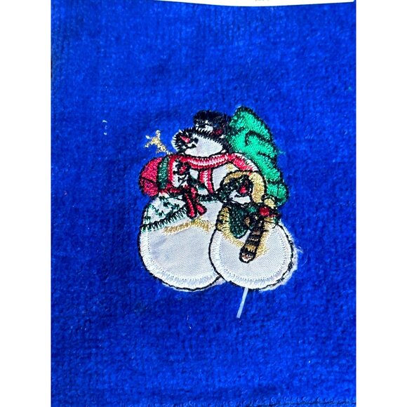 Deluxe Embroidered Fingertip Towel Festive Snowman Christmas Tree Set of Three - Picture 3 of 6